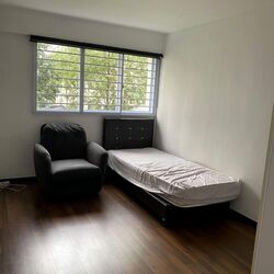 Blk 426 Bukit Batok West Avenue 2 (Bukit Batok), HDB 4 Rooms #563663511